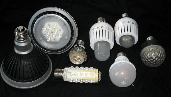 800px LED bulbs