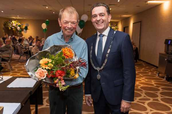 Koninklijke Onderscheiding uit aan de Ruijg en de heer Harteveld 07