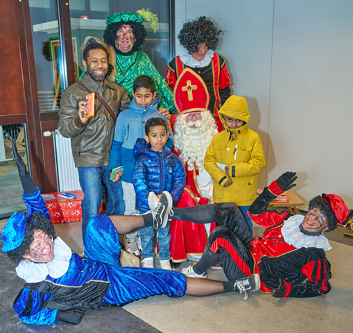 Groot Sint en Pietenfeest in Palenstein fotograaf Leon Koppenol