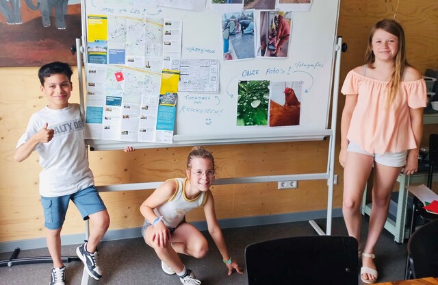 Kinderen van de Piëzo TalentenAcademie Rokkeveen presenteren aan hun ouders alles wat zij geleerd hebben over Toerisme en Recreatie foto Stichting Piëzo