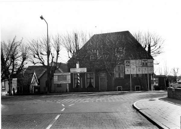 Boerderij Driewegen 1958 HGOS D0369 CC BY NC