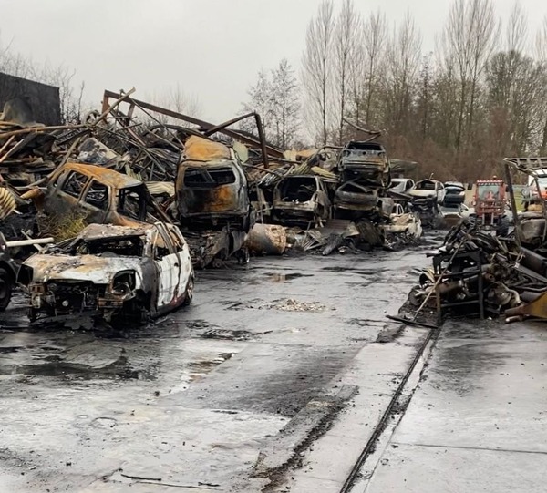 Brand Autosloperij De Eendracht 2